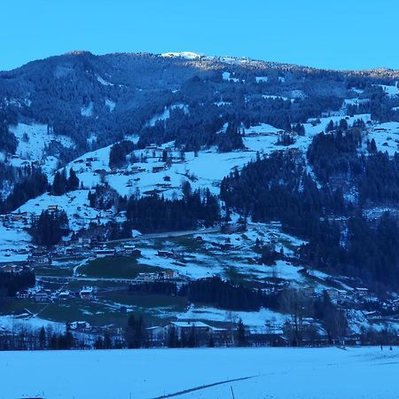 Ferienwohnung Kroell Zell am Ziller Habitación foto