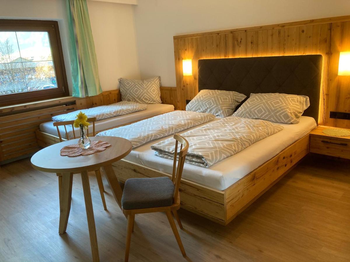 Ferienwohnung Kroell Zell am Ziller Exterior foto